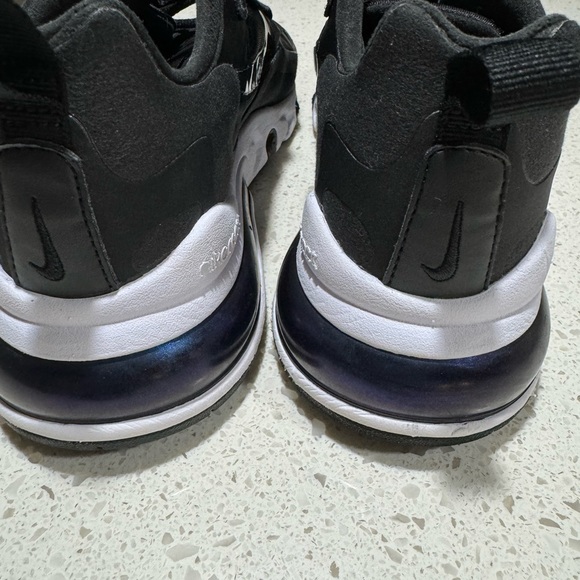 Nike AIRMAX BLACK ONLY WORN 3 times - Picture 6 of 7